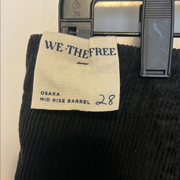 Free people Osaka mid rise barrel size 28 NWOT - Picture 9 of 9